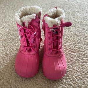 Kids Size 8 Native winter boots